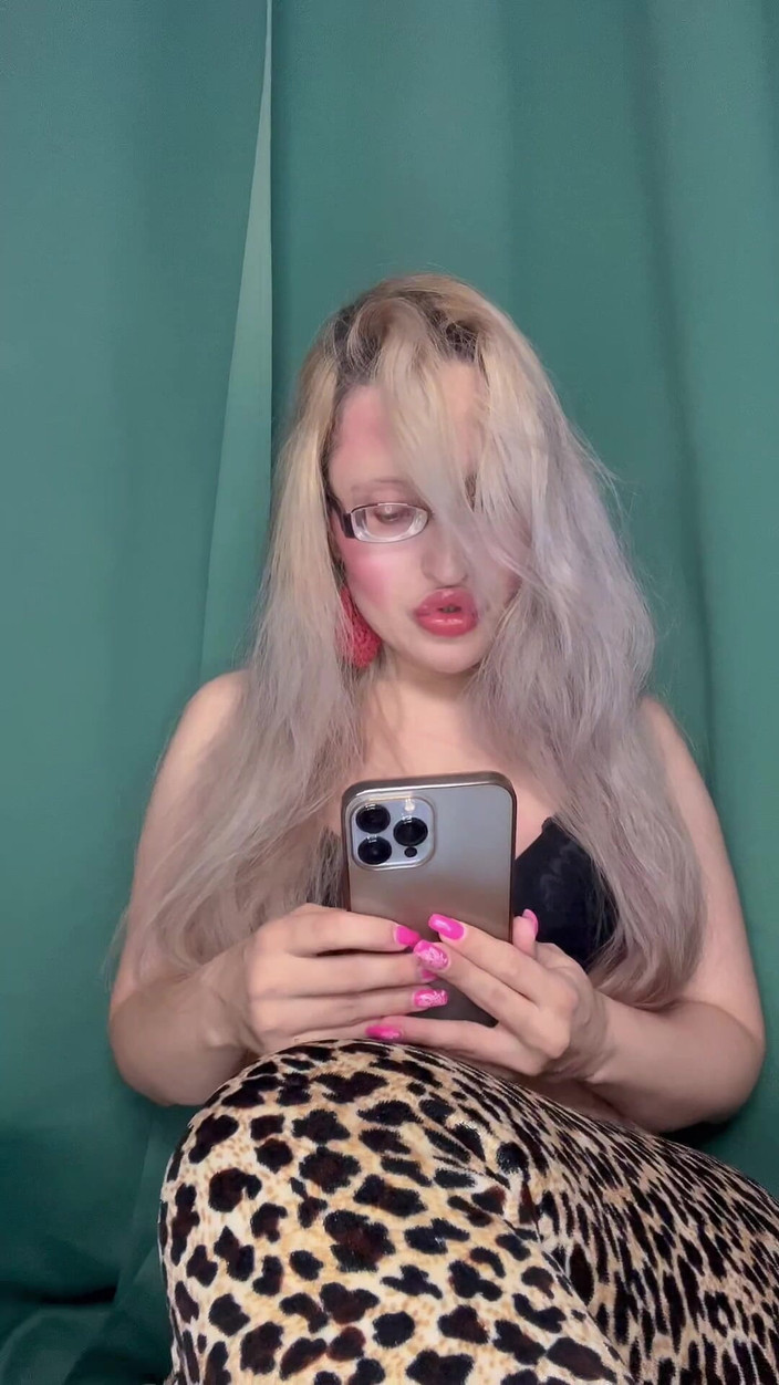 FinDom Goaldigger: Závislost na lásce na webové kameře, část 3