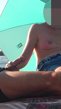 Flashing My Cock in Front of Everyone on the Beach and My Stepdaughter Helps Me Cumshot - Real Sex Risky