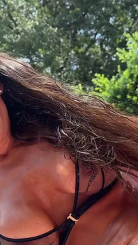 bare stanon vaali milf(chodne laayak mammi) cali k, Teddy Tarantino poolsaid ko chodti hai