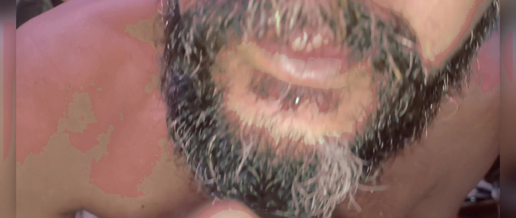Rock F hairy: आज के लिए एक साधारण वीडियो