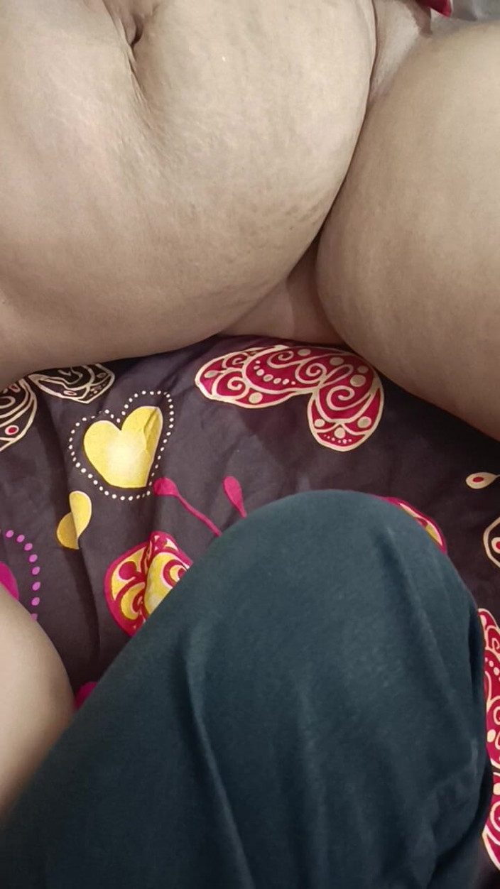 Desigirlsiri: India caliente hermosa madrastra secreta con hijastro follando