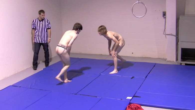 Dream Boy Bondage: 스트립 레슬링 - 챕터 2