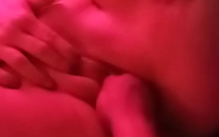 Kinglucero and nahinawahine: Fisting Full Video