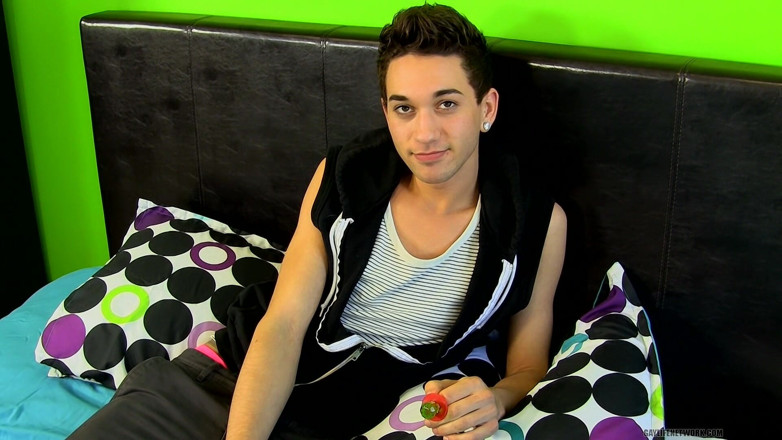 Lollipop Twinks: On Set with New Boy Seth