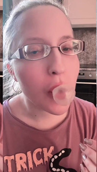 Asmr Ogromny guma bubble efekty dźwiękowe Słuchaj w słuchawkach