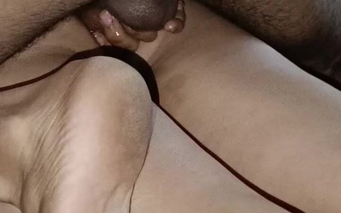 Mohini Lucknow Desi girl: Krásná bhabhi ošukaná do análu