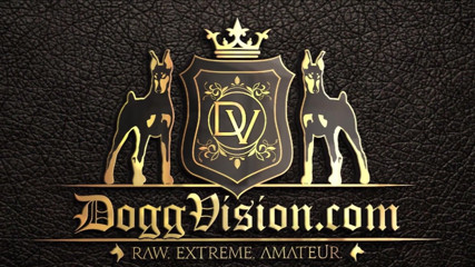 DoggVision: Belle BBW, première double pénétration vaginale