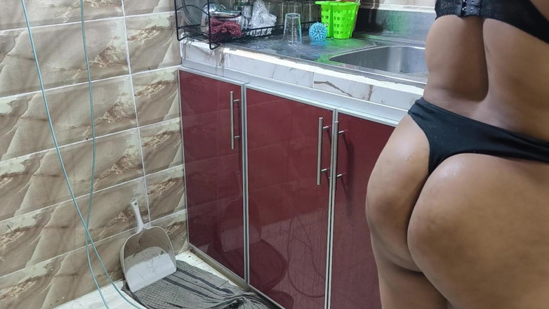 Arabic Bbw: Suami arab nonton istrinya dientot sama kontol besar pria kulit...