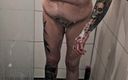 UK hotrod: Pissing and Shaving Pussy and Asshole in Shower