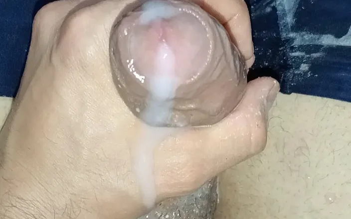 Rey rey: Huge Cumshot Big Penis and Venozo, Intense Masturbation in White...