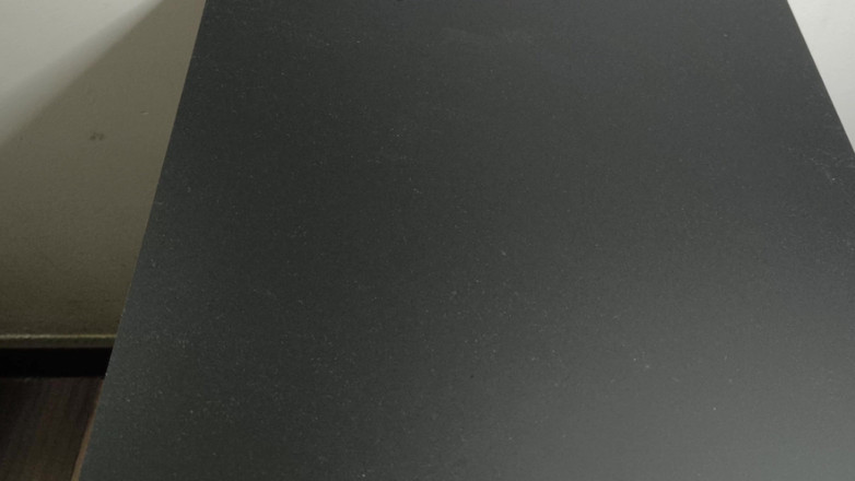 LolaCD: Fanning Out the Spray s výstřikem