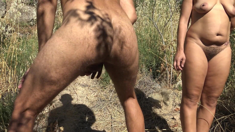 Stepmom Susan: Pareja madura bisexual infiel rogando por sexo anal