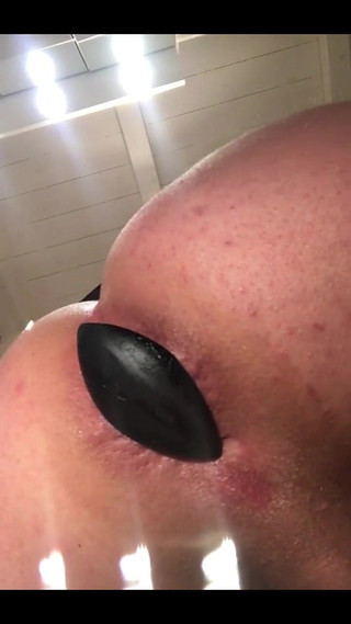 Real mr ass kink: Buttplug pushing