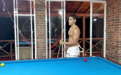 Pacarku ngentot aku sama sahabatnya sendiri setelah kalah di kolam renang bagian 1
