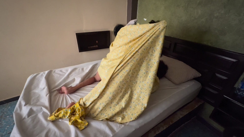 Luisxx: Büyük götlü kadını sikiyorum ona çok sert vurdum