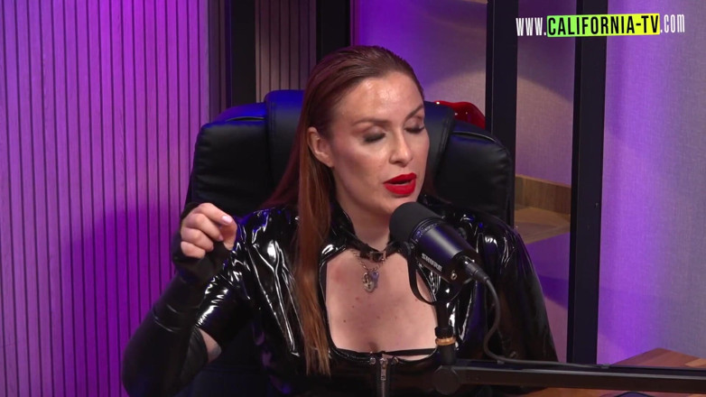 California TV: Het Rödhårig Dominatrix Maisa Pravo Och BDSM-kulturen