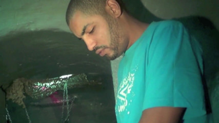 Sneaker gay: Feet submission for Ryan by Arab with big balls dominant