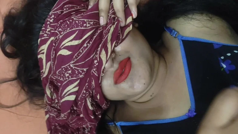 Sex bird: Muslim Girl with Boss
