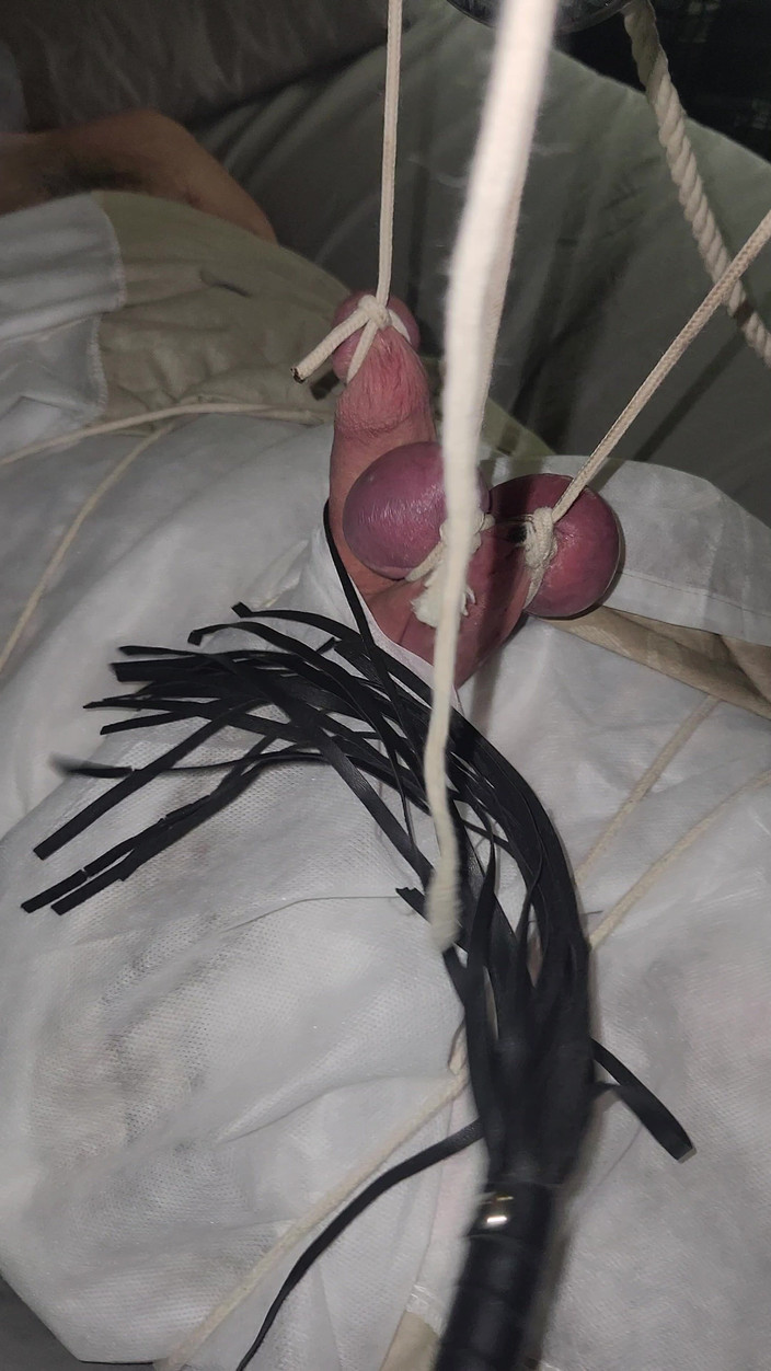 Goode Girl: Awek goode CBT dibalut, ditangkap berat dan waxed