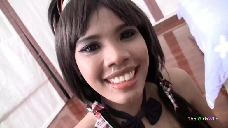 Thai Girls Wild: Cum in the mouth for this pretty Thai teen