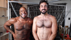 Kinky Bites Gay: The Switch Raw