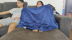 Miss Squirting: Můj nevlastní bratr mě přistihl při masturbaci