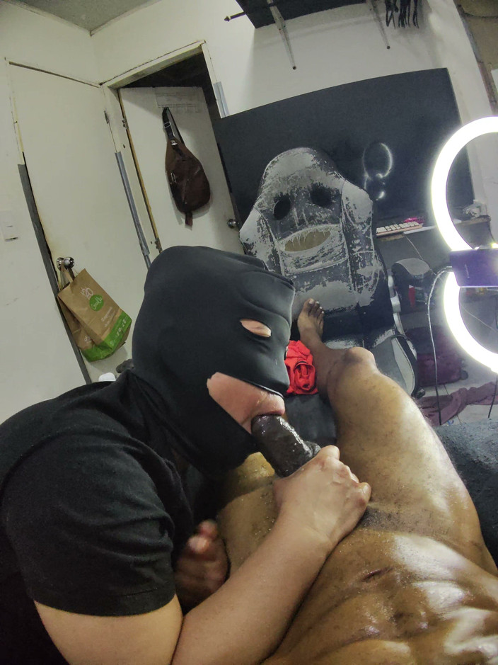 Cum-lobian dickdrainers: Champ de la gorge, masque noir 5