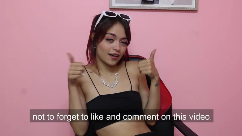 Feet Lovers club: Moaning Loud with Every Dildo Thrust