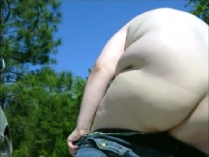 Fat Goddes: Sexy Wife Being Watched While Having Sex in Public