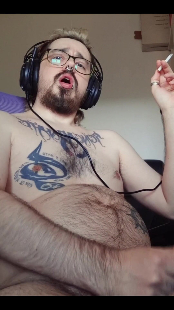 NaturalBornSinner: Cock in Hand