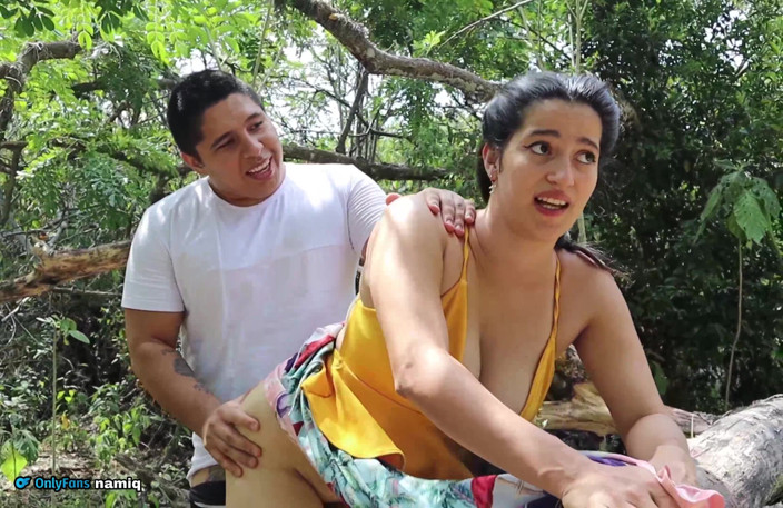 Solo_incognita: Mechanic Fucks Married Woman Stranded In The Middle Of Nowhere