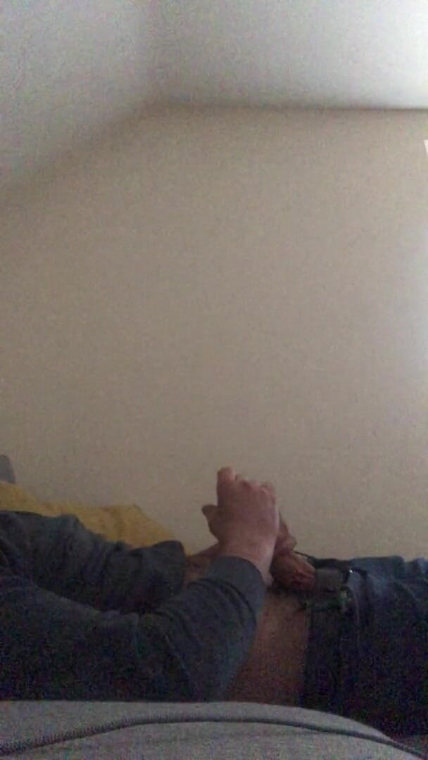 Irish34: Alone and horny wanking