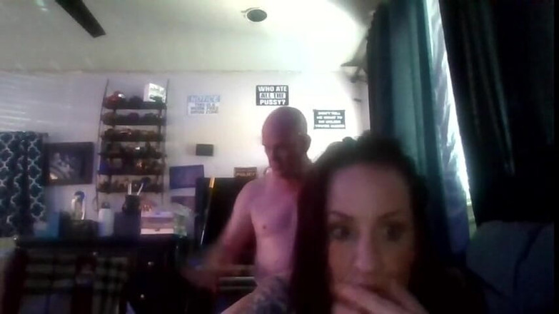 Zoey Portland: Трахни меня, папочка