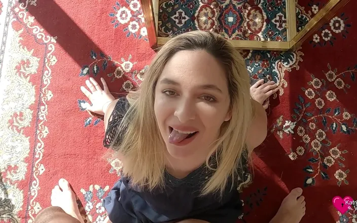 Katrinavanx: sucking until swallow