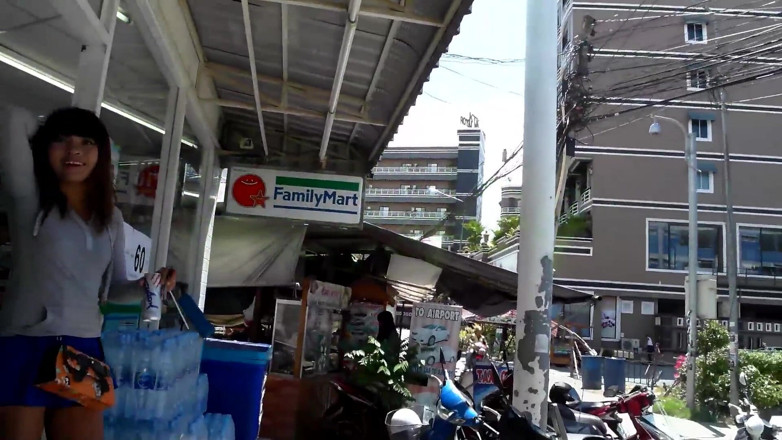 Trike Patrol - Tuk Tuk Patrol: Lovely Asian deserved to cum hard