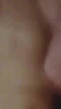Bella ragazza patana succhia e scopa con il suo fidanzato parte 2