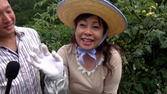 MBM3988: M996g09 Rural z wiejskim uśmiechem uprawia seks w trójkącie na świeżym...