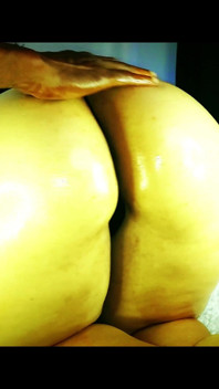 Bts kolumbijský midget booty I Love Mucho