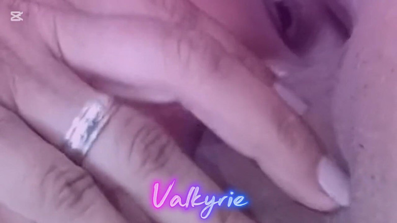 Valkyrieandluigy: Comendo frango diariamente