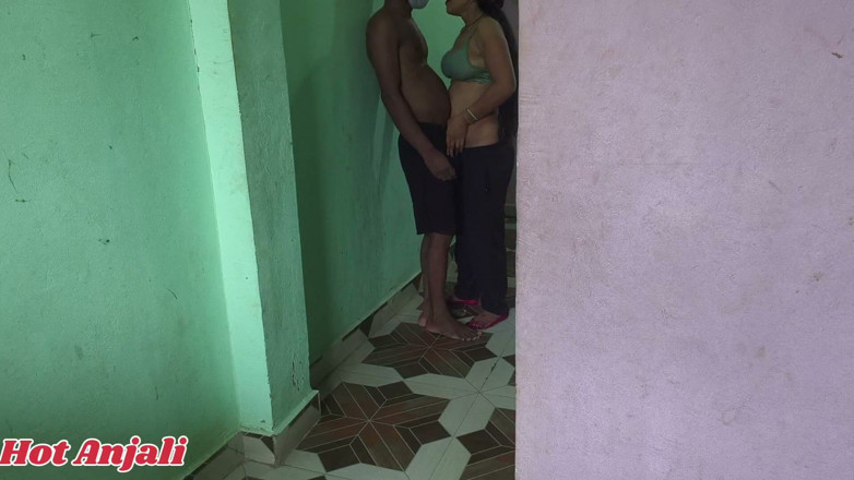 Anjali bhojpuri Babe: 18+ min styvsyster från vandrarhemmet blev väldigt stygg och jag...