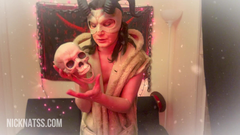 Natalie Napoli: Sleigh Bells'ini Krampus'a kaptırıyor