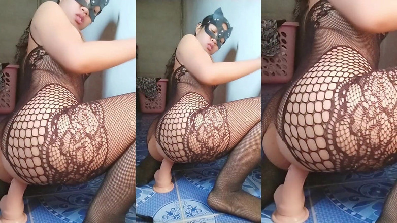 Brighteen Asia: Analne poddanie azjatyckiego niewolnika