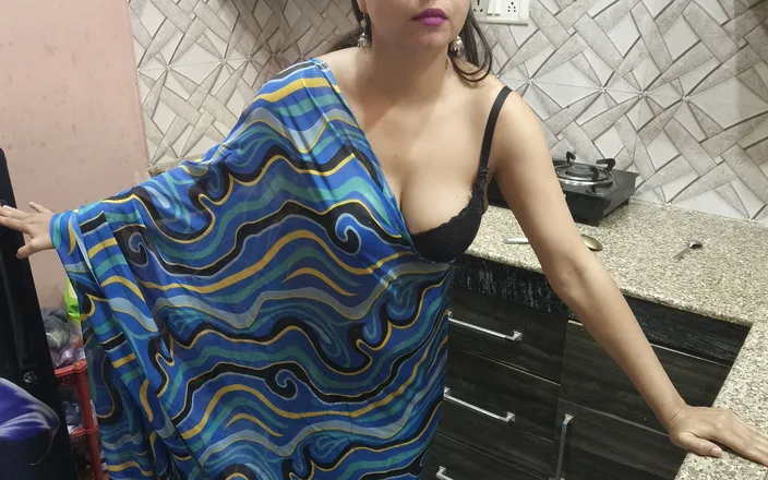 Saarabhabhi6: Indian Desi Bhabhi Fucked Hard by Her Brother-in-law in Kitchen