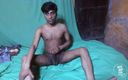 Indian desi boy: Video pribadi bokep india lagi asik ngocok kontol