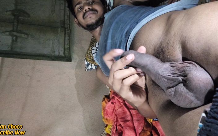 Wild Stud: India choco 22-5 masturbación con la mano