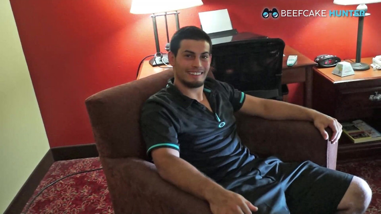 Beefcake Hunter: Sucking Macho with Soccer Player Legs