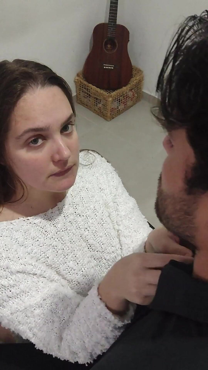 Angell Apolo: Esperando Meu Marido Chegar Para Mamar Ele Bem Gostoso. Engasgada -...