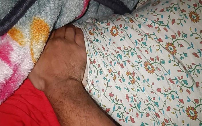 Suhana vloge: Hindi röst. Knullade min riktiga styvsyster