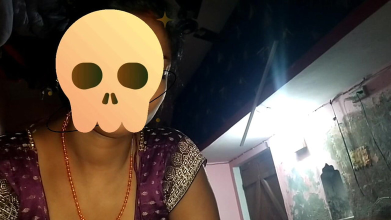 hotsimran70: Villaggio bhabhi molto duro cazzo con il fidanzato