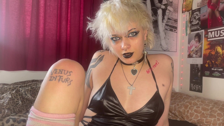 Glitterqueen1999: Step-sister Bites off Your Tiny Cock and Eats It Penectomy